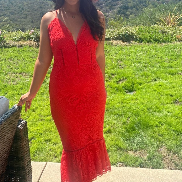 Lovers + Friends Red Lace Midi Cocktail Dress – V-Neck, Flounce Hem (Size S) - Picture 3 of 4